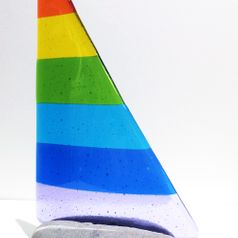 Rainbow Pebble Yacht